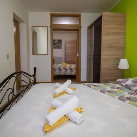 Vrenjak 2 Apartment