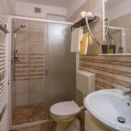 Vrenjak 2 Apartamento *