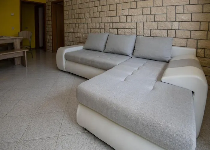 Apartamento Vrenjak 2 *