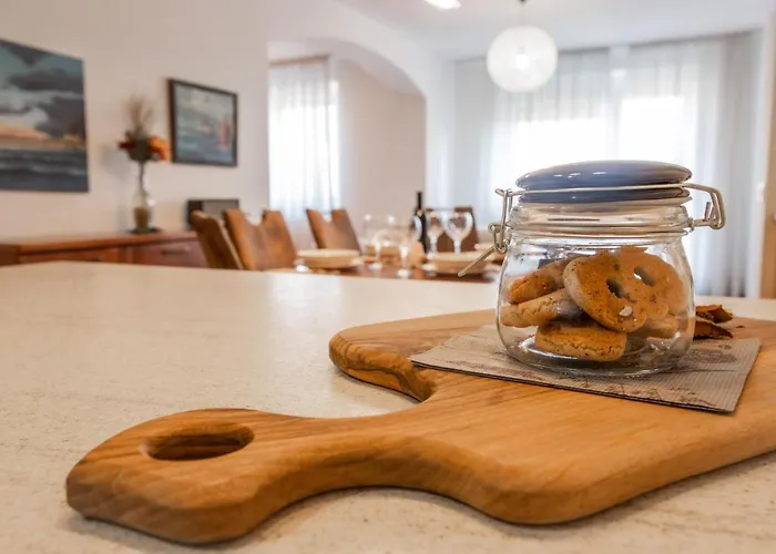 Vrenjak 2 * Portorož